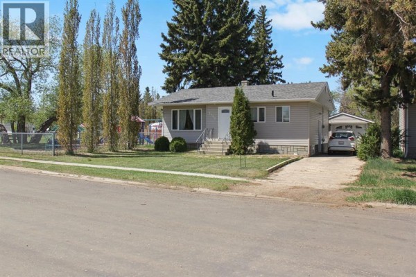 Eat in kitchen - 5110 51 Street, Daysland, AB T0B1A0 Photo 2