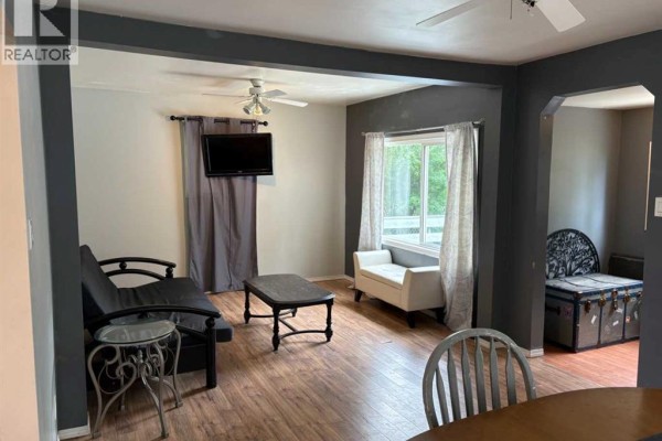 5110 60 Avenue, Ponoka, AB T4J1G1 Photo 5