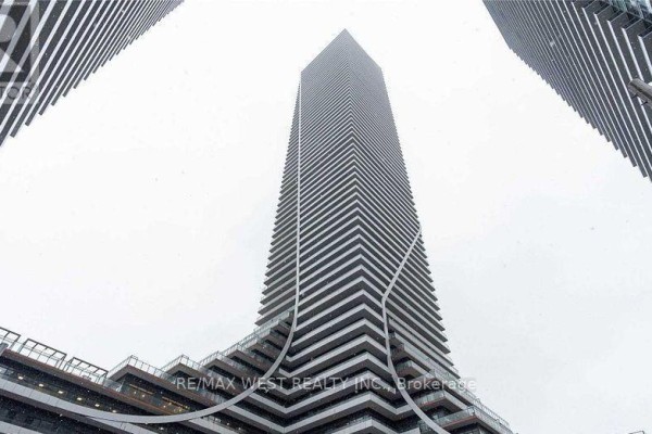 5111 - 30 Shore Breeze Drive, Toronto, ON, photo 2