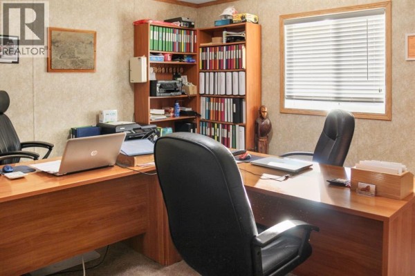5112 49 Street, Hardisty, AB T0B1V0 Photo 5