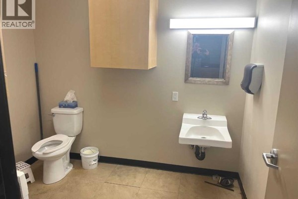 5112 50 Street, Whitecourt, AB T7S1V4 Photo 4