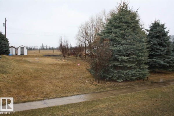 5112 51 Av, Pickardville, AB T0G1W0 Photo 2