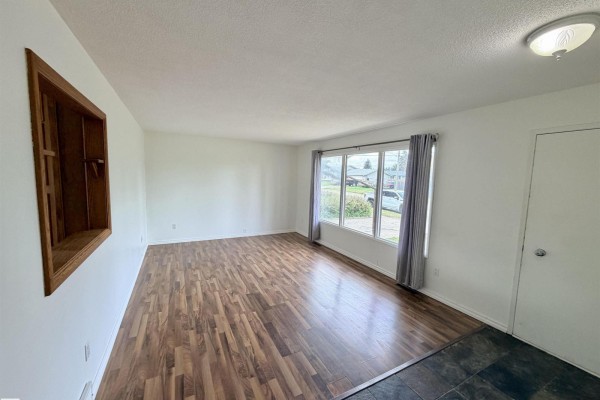 Dining room - 5113 45 St, St  Paul Town, AB T0A3A2 Photo 2