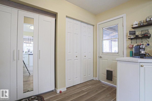 Primary Bedroom - 5113 53 Av, Stony Plain, AB T7Z1B9 Photo 5