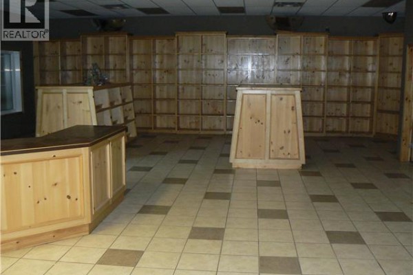 5113 53 Avenue, High Prairie, AB T0G1E0 Photo 4