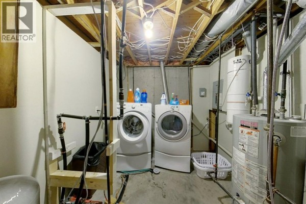 Den - 5114 49 Ave, Robb, AB T0E1X0 Photo 3