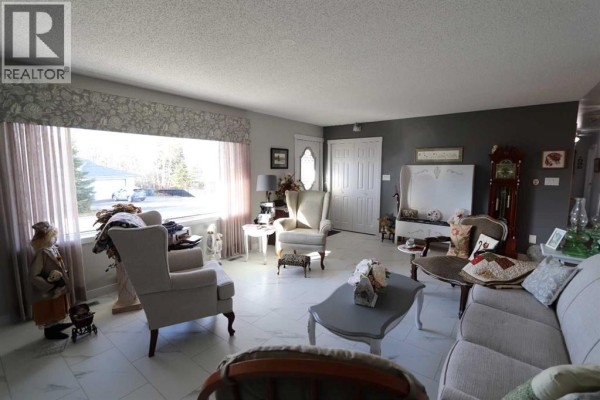 Bedroom - 5115 42 Street, Ponoka, AB T4J1C9 Photo 4