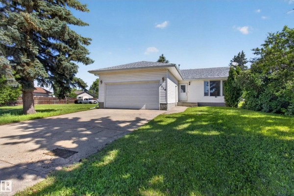 5116 52 Ave, Tofield Photo 2