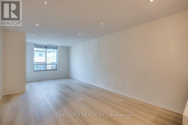 Dining room - 512 - 1863 Queen Street E, Toronto, ON M4L3Y6 Photo 2