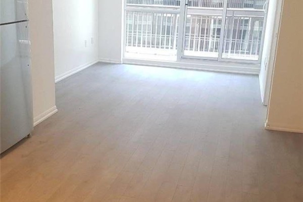Den - 512 - 3091 Dufferin Street, Toronto, ON M6A0C4 Photo 5