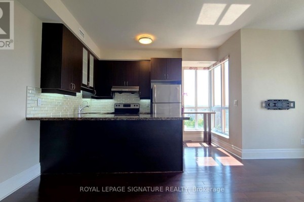 512 - 57 Upper Duke Crescent, Markham, ON L6G0B8 Photo 4