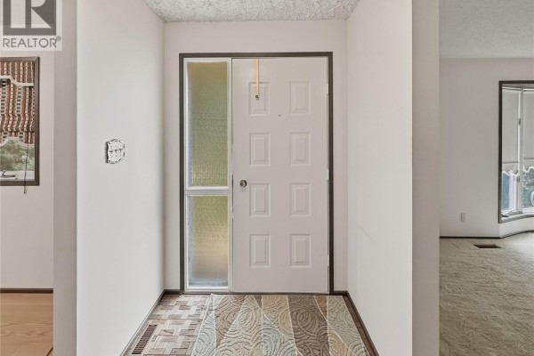2pc Bathroom - 512 1st Street N, Cabri, SK S0N0J0 Photo 2