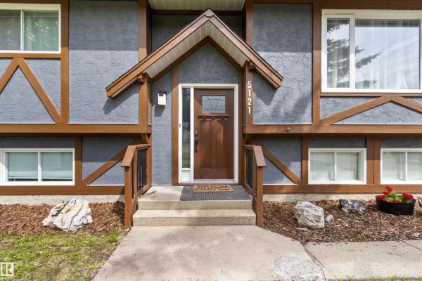 Kitchen - 5121 52 St, Rocky Rapids, AB T0E1Z0 Photo 3