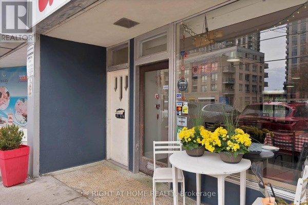 5122 Dundas Street W, Toronto, ON M9A1C2 Photo 2