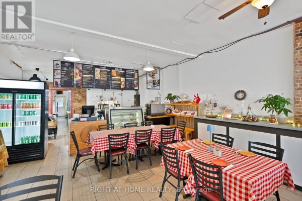 5122 Dundas Street W, Toronto, ON M9A1C2 Photo 4