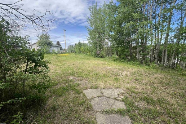 5128 50 St, Sangudo, AB T0A2A0 Photo 2