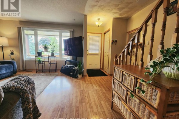Bedroom - 5128 Meadowland Drive, Edwardsburgh/cardinal, ON K0E1E0 Photo 5