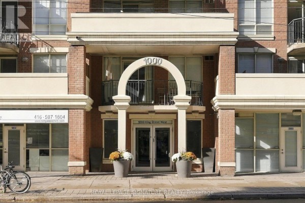 Living room - 513 - 1000 King Street W, Toronto, ON M6K3N1 Photo 2
