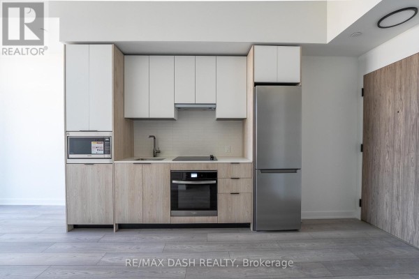 513 - 1007 The Queensway Avenue, Toronto, ON M8Z0H4 Photo 5
