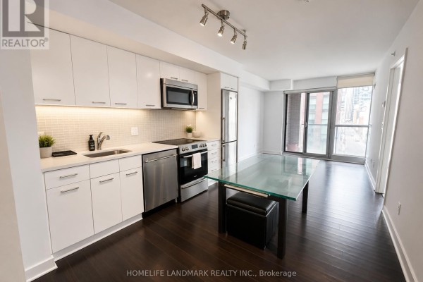 Primary Bedroom - 513 - 295 Adelaide Street W, Toronto, ON M5V1P7 Photo 4