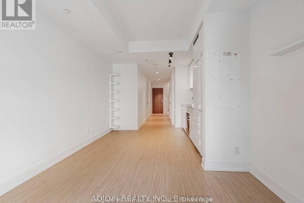 Den - 513 - 7 Grenville Street, Toronto, ON M4Y1A1 Photo 5