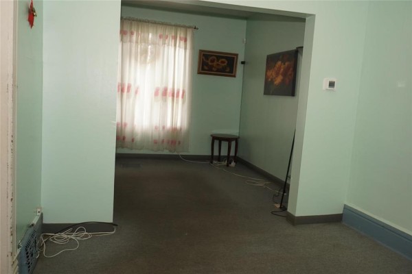 Bedroom - 513 Simcoe Street, Winnipeg, MB R3G1W4 Photo 4
