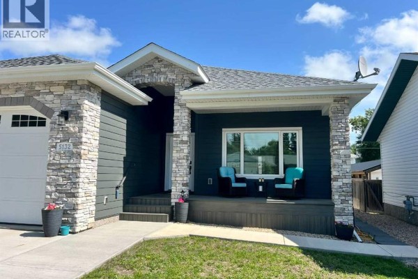 5132 54 Avenue, Viking, AB, photo 2