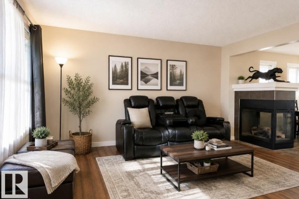 5135 1a Av Sw, Edmonton, AB, photo 2