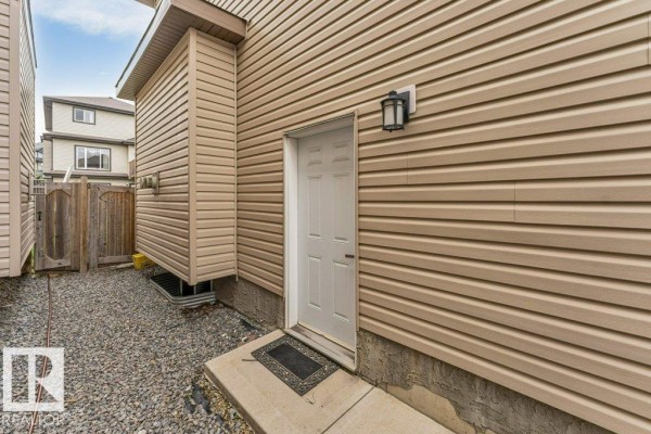 Primary Bedroom - 5137 1b Av Sw, Edmonton, AB T6X0Z7 Photo 4