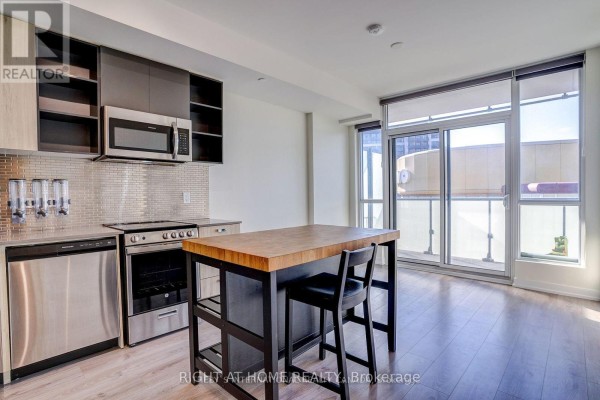 514 - 10 De Boers Drive, Toronto, ON M3J0L6 Photo 5