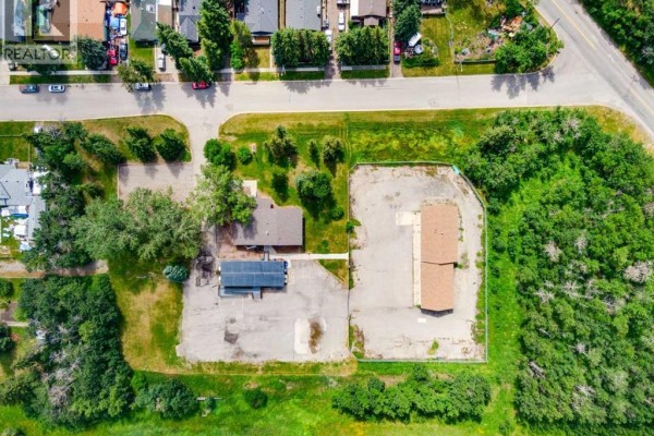 514 & 526 Windsor Avenue Nw, Diamond Valley, AB T0L2A0 Photo 4