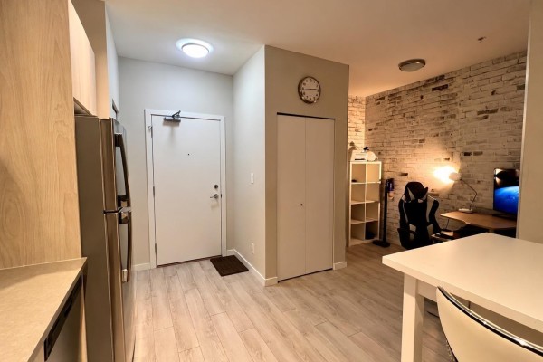 514 13768 108 Avenue, Surrey, BC V3T0L9 Photo 4