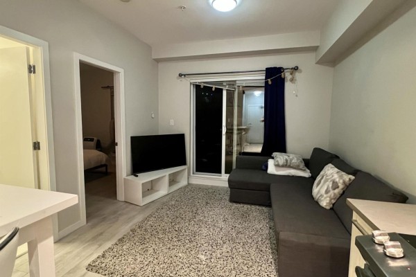 514 13768 108 Avenue, Surrey, BC V3T0L9 Photo 5