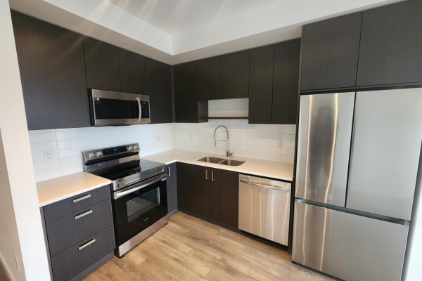 514 15825 85 Avenue, Surrey, BC V4N6W9 Photo 4