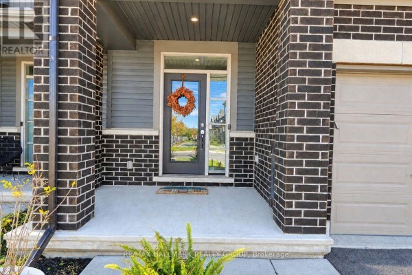 514 Hyssop Street, Ottawa, ON K4A1H5 Photo 2