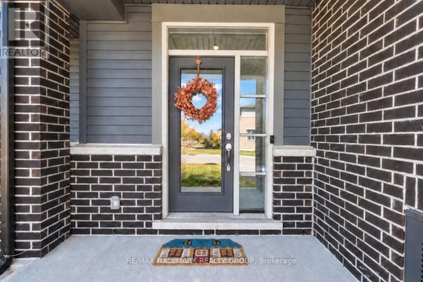 514 Hyssop Street, Ottawa, ON K4A1H5 Photo 3
