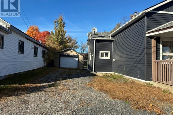 514 John Street, Espanola, ON P5E1L3 Photo 3