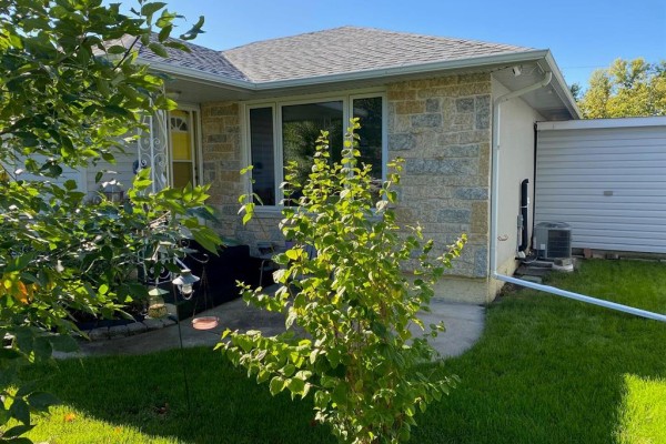 Bedroom - 514 Neil Avenue, Winnipeg, MB R2K1E2 Photo 4