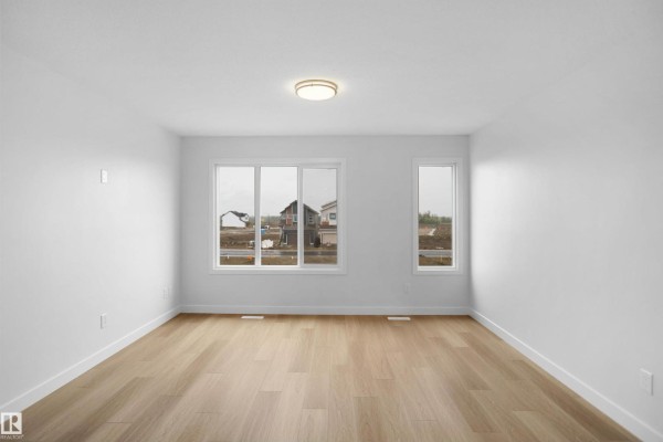 Primary Bedroom - 5141 River's Edge Wy Nw, Edmonton, AB T6M3B6 Photo 4