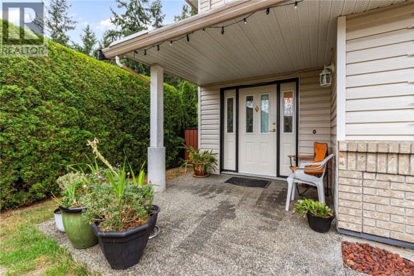 5143 Carol Pl, Nanaimo, BC, photo 3