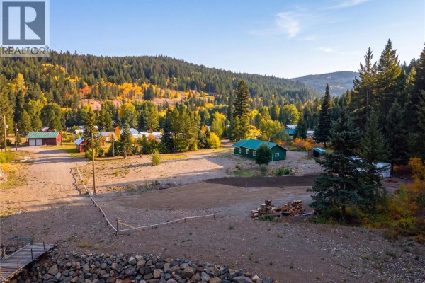5144 Railway Drive, Merritt, BC V1K1B8 Photo 4