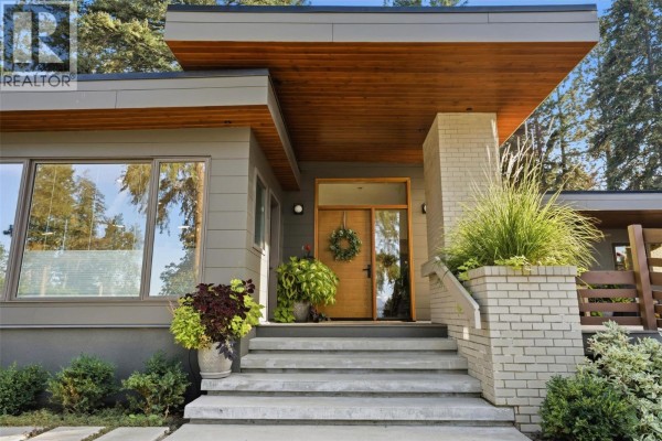 Storage - 5147 Lakeshore Road, Kelowna, BC V1W4J1 Photo 3