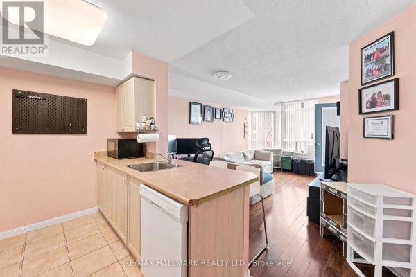 Dining room - 515 - 153 Beecroft Road, Toronto, ON M2N7C5 Photo 2