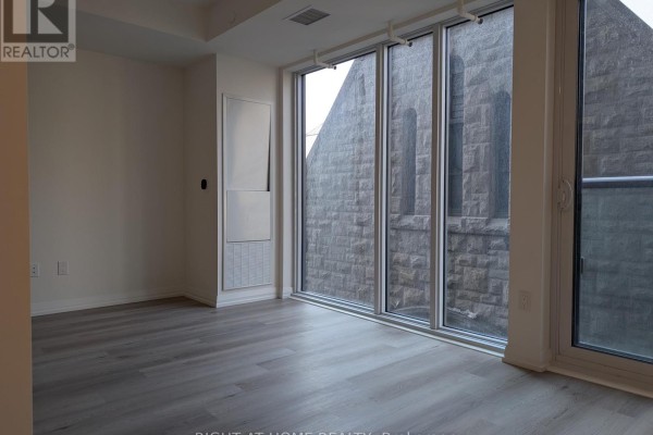Living room - 515 - 280 Dundas Street W, Toronto, ON M5T0E3 Photo 3