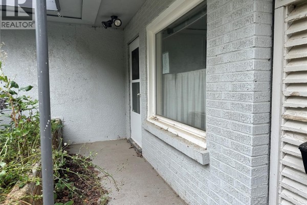 515 9th Street Ne, Weyburn, SK, photo 2