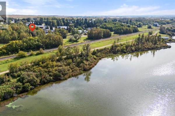 515 Railway Avenue, Ferintosh, AB T0B1M0 Photo 2
