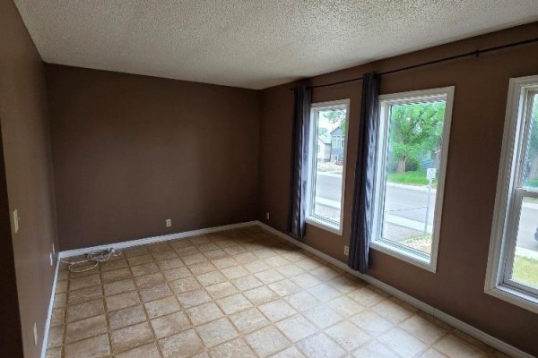 Dining room - 515 St John Street, Regina, SK S4R1R6 Photo 2
