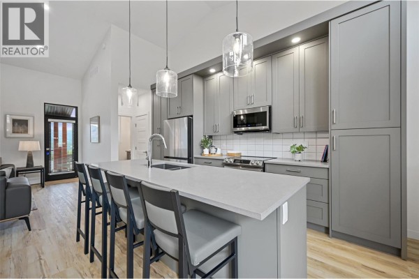 Kitchen - 5150 Fairway Drive Unit# 22b, Fairmont Hot Springs, BC V0B2L0 Photo 4