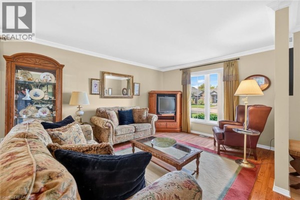 Bedroom - 5150 Meadowood Lane, Beamsville, ON L3J0J8 Photo 5