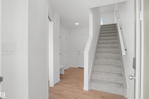 5156 River's Edge Wy Nw, Edmonton, AB, photo 3